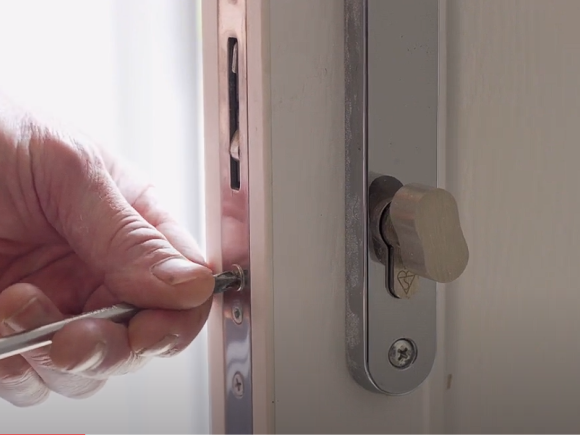 Platform Housing Repairs and Maintenance - Repairing a door 