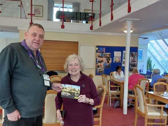 volunteering at platform - why volunteer with us
