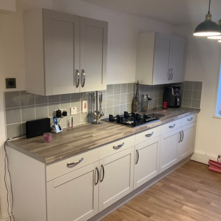 Kitchen complete 