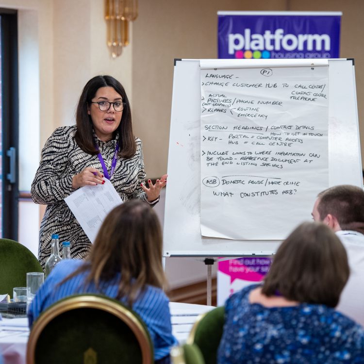 Platform Pledges - Discussing a topic with Platform customers