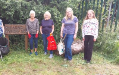 People taking part in a litter pick