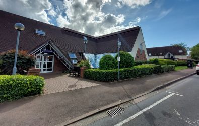 Himbleton House